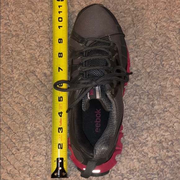 NWOT Reebok Tennis Shoes - Picture 7 of 7